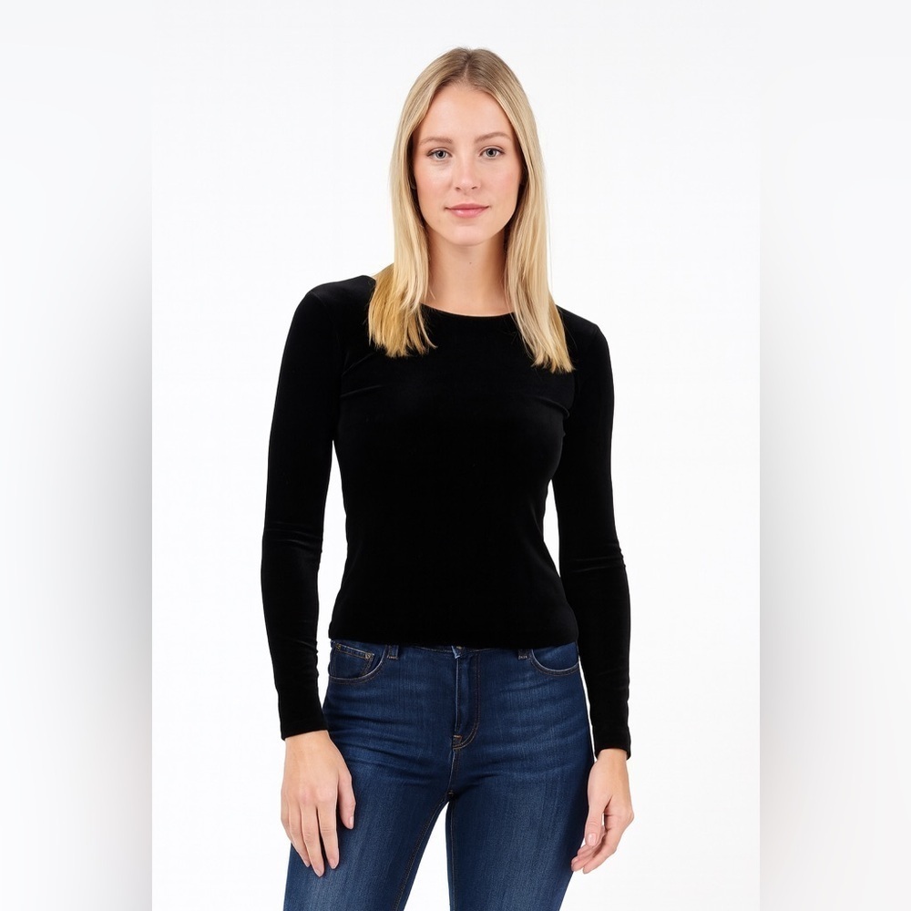 Elegant Black Long Sleeve Fitted Blouse